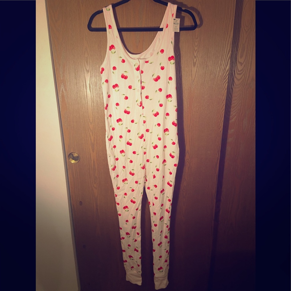 PINK onesie XS